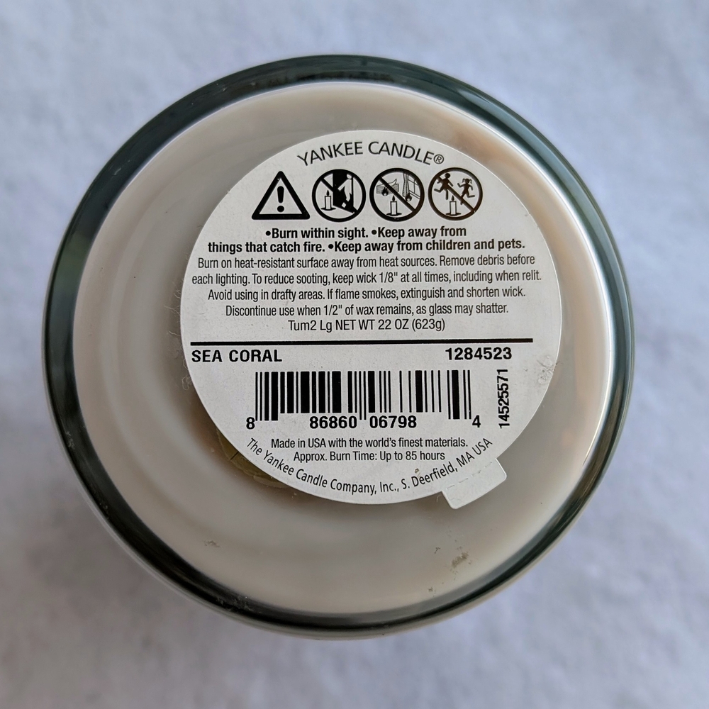 Yankee Candle Sea Coral Scented Candle - Picture 7 of 7